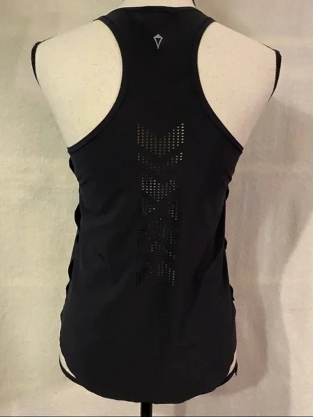 Ivivva black racerback v-neck laser cut Set Motion tank top
